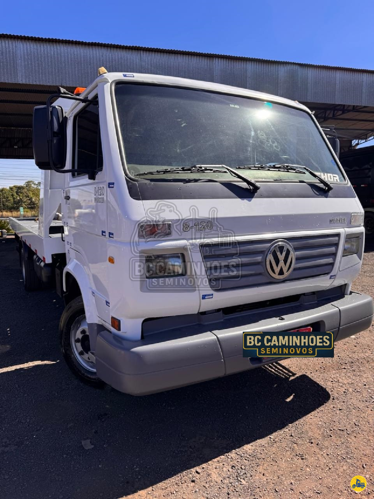 CAMINHAO VOLKSWAGEN VW 8120 Plataforma Guincho 3/4 4x2 BC Caminhões Seminovos RIBEIRAO PRETO SÃO PAULO SP
